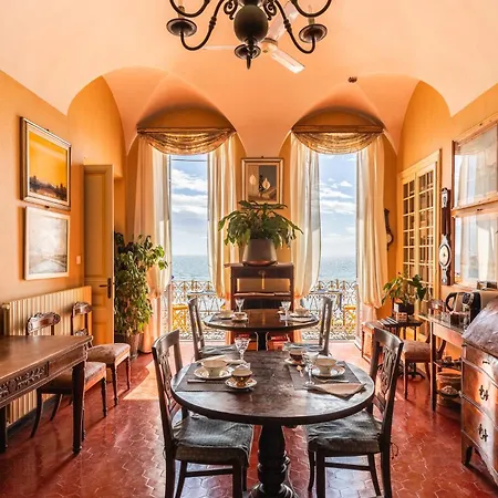 Bed & Breakfast Casa D'artista Di Charme Alassio
