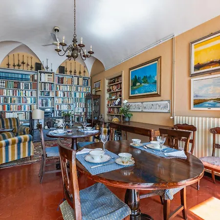 Casa D'artista Di Charme Bed & Breakfast