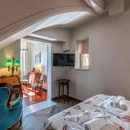 Casa D'artista Di Charme Bed & Breakfast *
