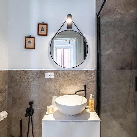 Casa D'artista Oda ve Kahvaltı Alassio