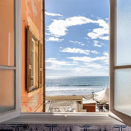 Casa D'artista Di Charme Alassio