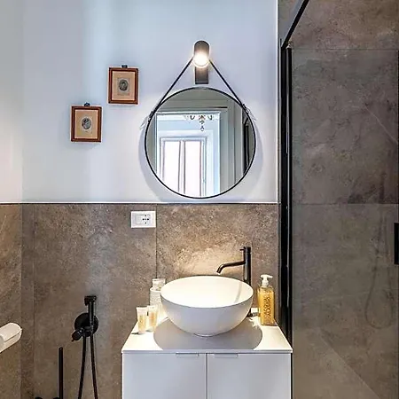 Casa D'artista - In Residenza Di Charme Bed & Breakfast Alassio