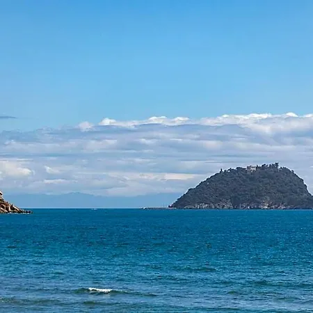 Casa D'artista - In Residenza Di Charme Alassio